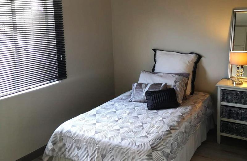 To Let 2 Bedroom Property for Rent in Pierre Van Ryneveld Gauteng