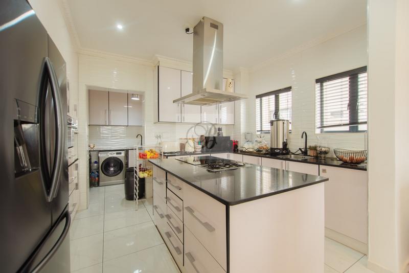 4 Bedroom Property for Sale in Copperleaf Estate Gauteng