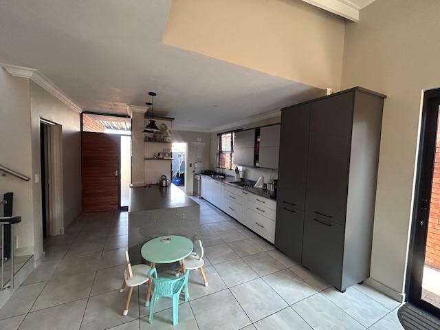 3 Bedroom Property for Sale in Six Fountains Residential Estate Gauteng