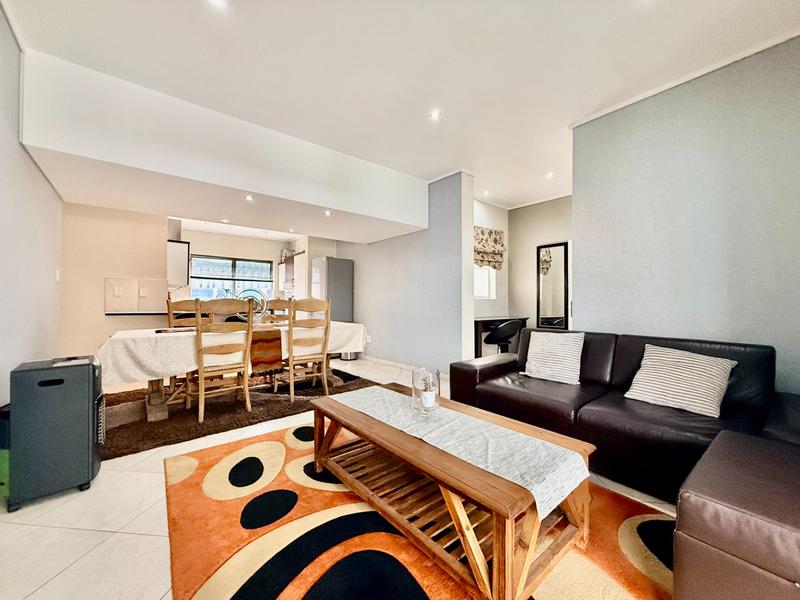 2 Bedroom Property for Sale in Morningside Gauteng