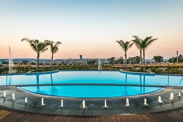 To Let 3 Bedroom Property for Rent in Waterfall Country Estate Gauteng