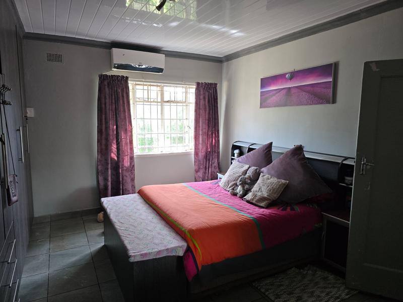 4 Bedroom Property for Sale in Vanderbijlpark Cw 6 Gauteng