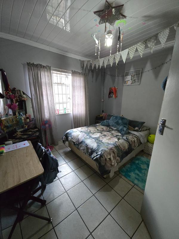 4 Bedroom Property for Sale in Vanderbijlpark Cw 6 Gauteng