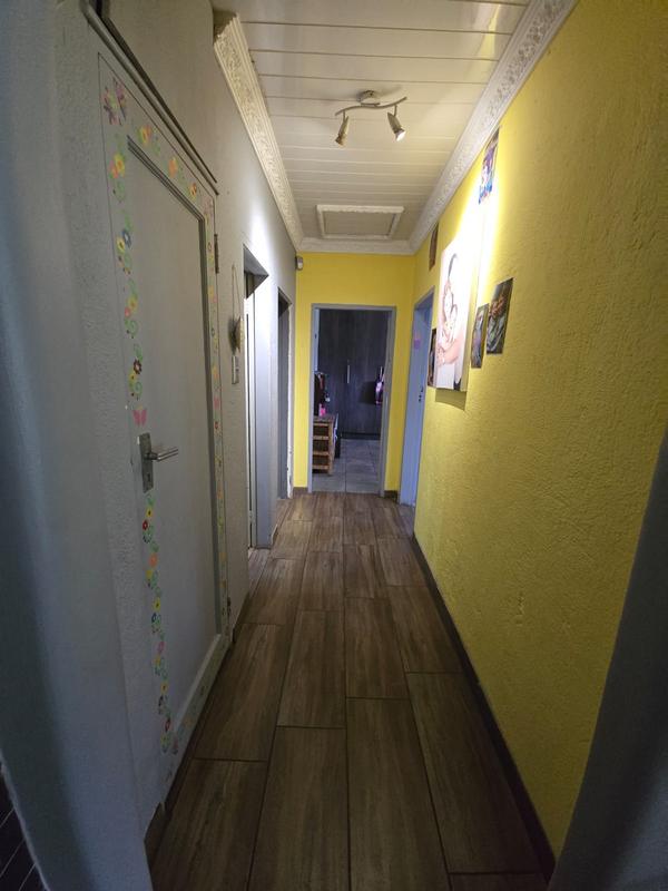 4 Bedroom Property for Sale in Vanderbijlpark Cw 6 Gauteng