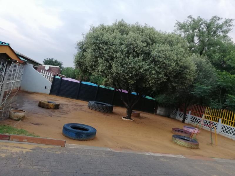 Commercial Property for Sale in Vanderbijlpark Cw 6 Gauteng