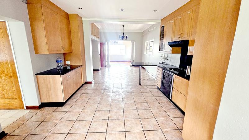 To Let 4 Bedroom Property for Rent in Primrose Gauteng