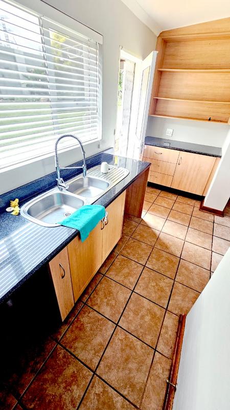 To Let 4 Bedroom Property for Rent in Primrose Gauteng