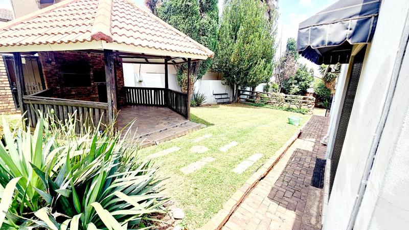 To Let 4 Bedroom Property for Rent in Primrose Gauteng