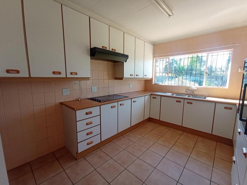 To Let 2 Bedroom Property for Rent in Discovery Gauteng