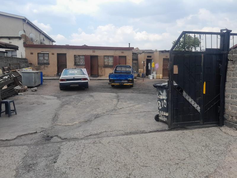 0 Bedroom Property for Sale in Senaoane Gauteng