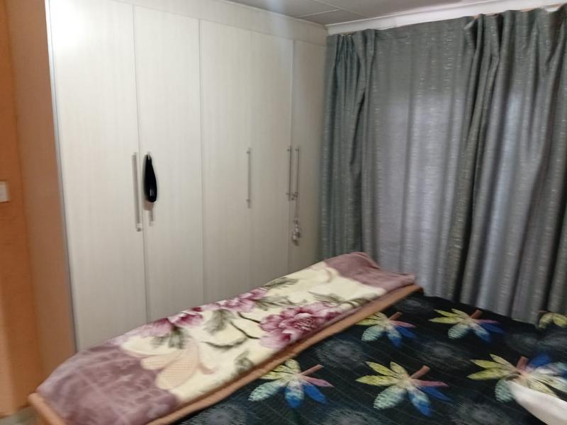 3 Bedroom Property for Sale in Windmill Park Gauteng