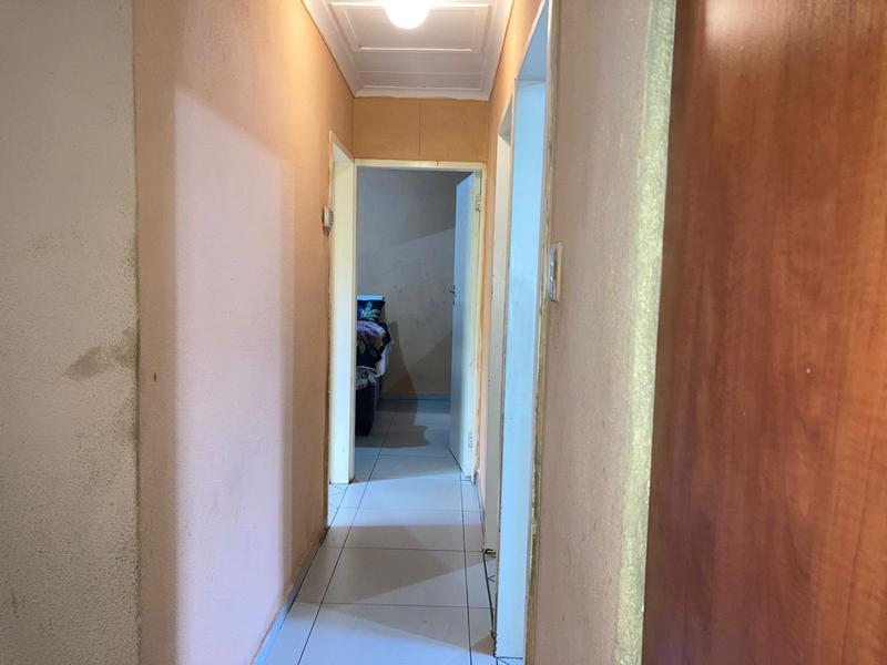 3 Bedroom Property for Sale in Windmill Park Gauteng
