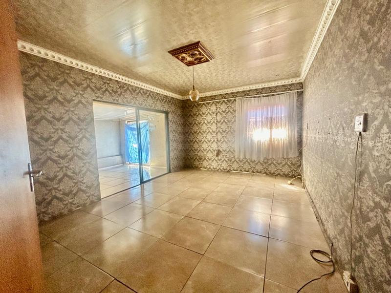 3 Bedroom Property for Sale in Vanderbijlpark CW Gauteng