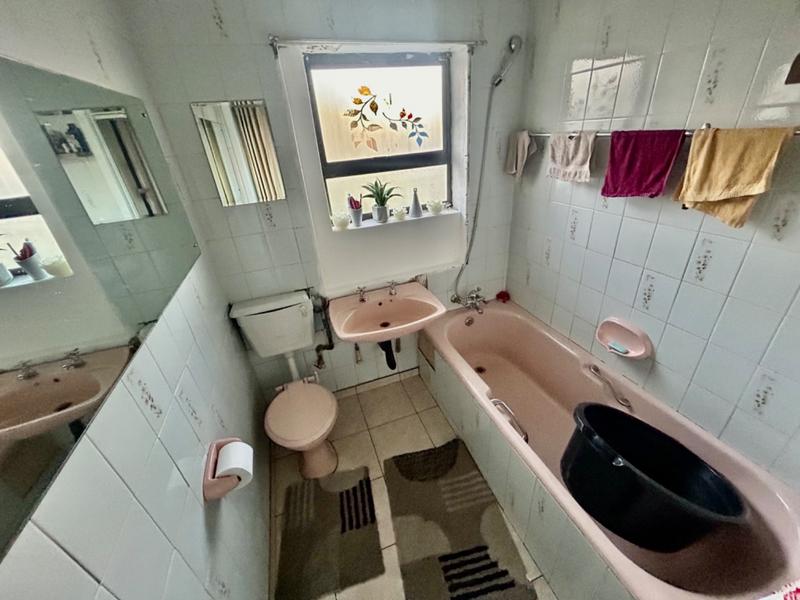 3 Bedroom Property for Sale in Vanderbijlpark CW Gauteng