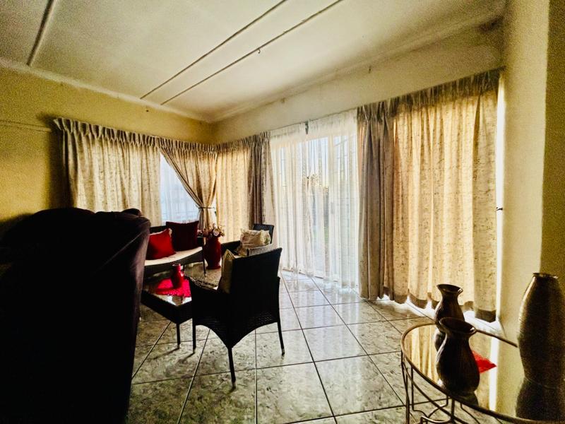 3 Bedroom Property for Sale in Vanderbijlpark CW Gauteng