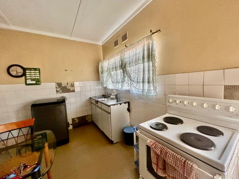 4 Bedroom Property for Sale in Vanderbijlpark CW 4 Gauteng