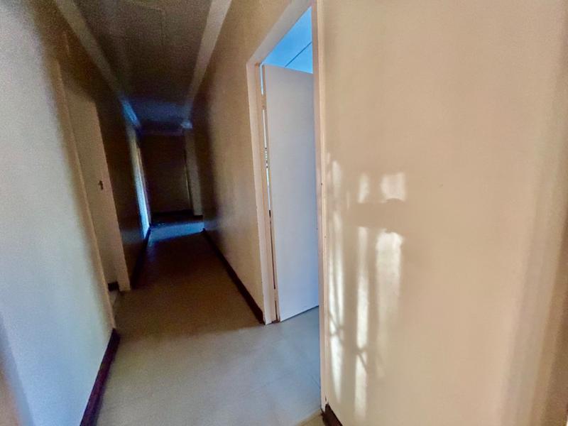 4 Bedroom Property for Sale in Vanderbijlpark CW 4 Gauteng