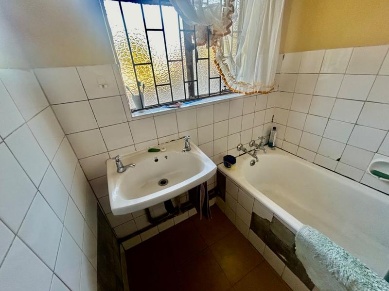 4 Bedroom Property for Sale in Vanderbijlpark CW 4 Gauteng