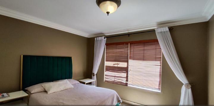 2 Bedroom Property for Sale in Van Dyk Park Gauteng