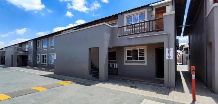 2 Bedroom Property for Sale in Van Dyk Park Gauteng