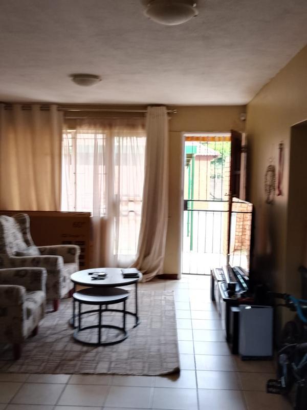 2 Bedroom Property for Sale in Amandasig Gauteng