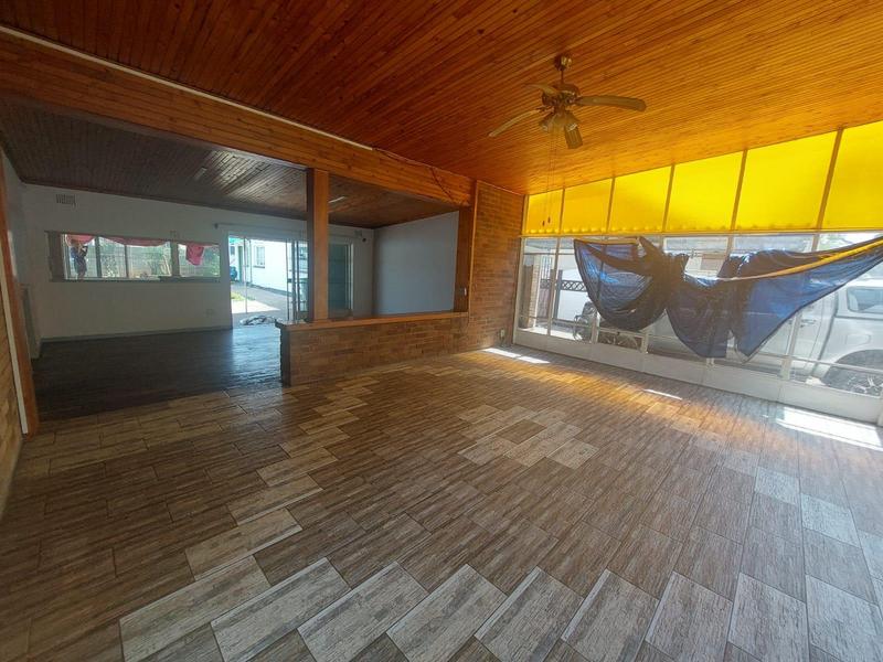 5 Bedroom Property for Sale in Brenthurst Gauteng