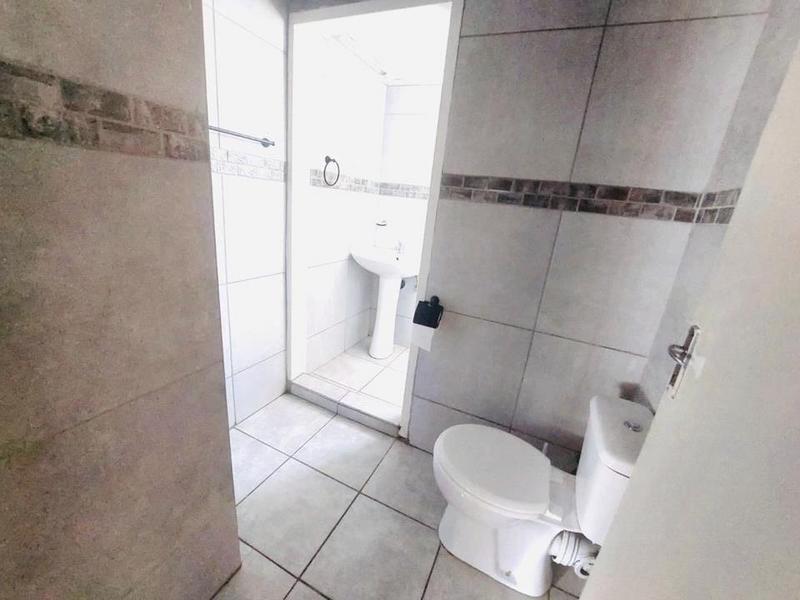 5 Bedroom Property for Sale in Brenthurst Gauteng