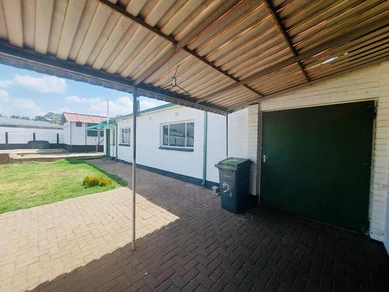 5 Bedroom Property for Sale in Brenthurst Gauteng
