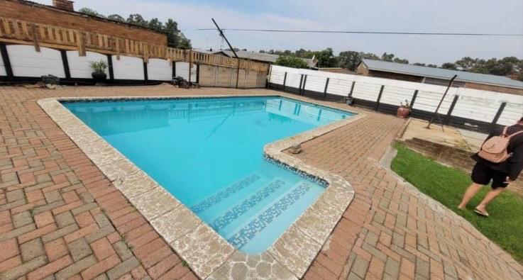 5 Bedroom Property for Sale in Brenthurst Gauteng