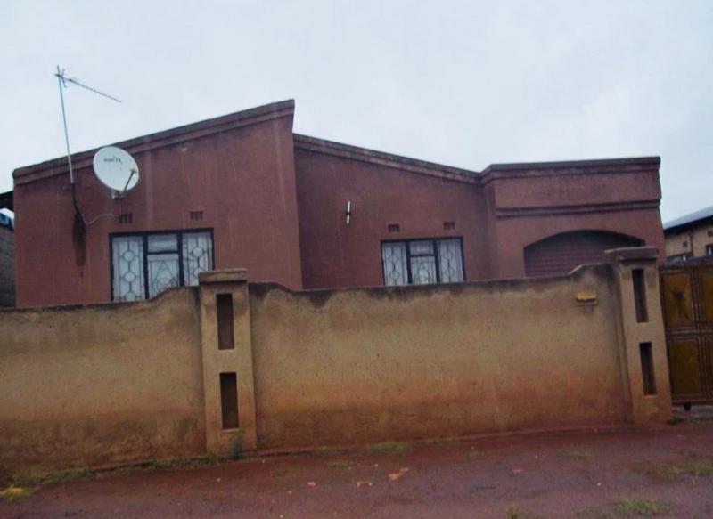 2 Bedroom Property for Sale in Katlehong South Gauteng