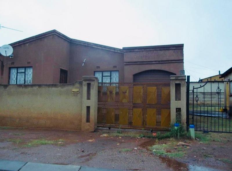 2 Bedroom Property for Sale in Katlehong South Gauteng