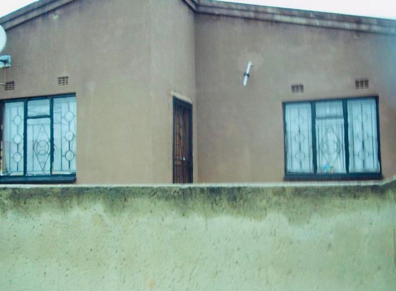 2 Bedroom Property for Sale in Katlehong South Gauteng