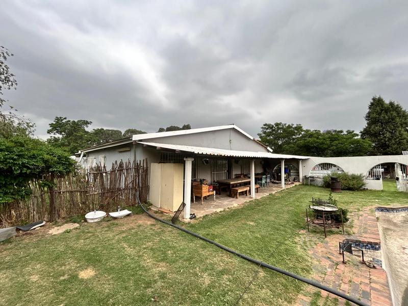 6 Bedroom Property for Sale in Benoni AH Gauteng