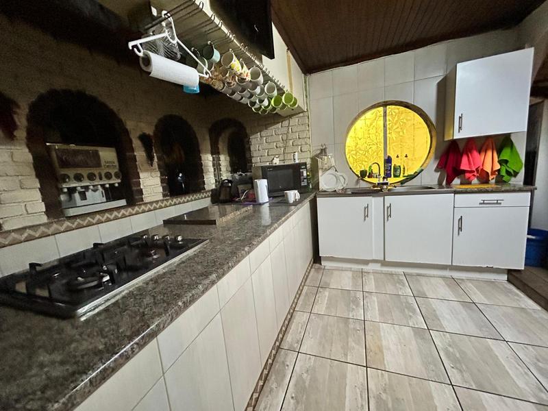 6 Bedroom Property for Sale in Benoni AH Gauteng