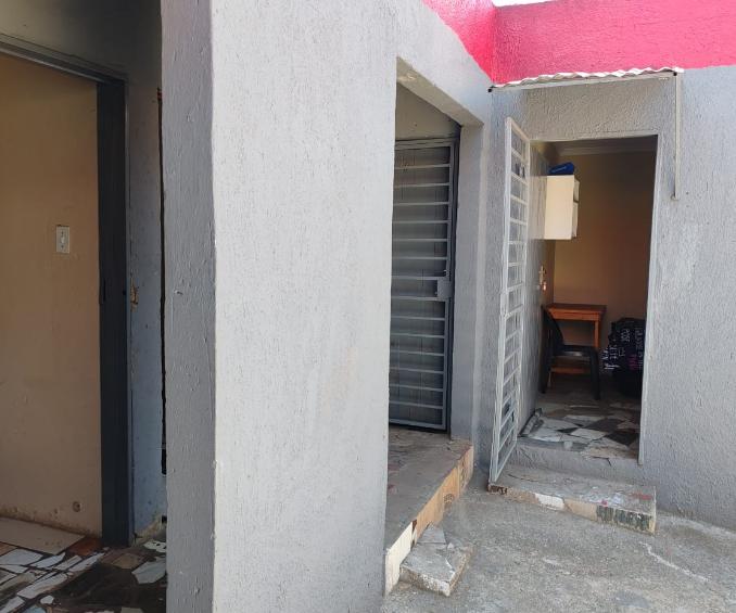 9 Bedroom Property for Sale in Jan Hofmeyer Gauteng