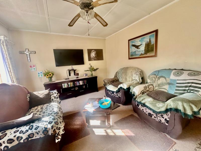 2 Bedroom Property for Sale in Vanderbijlpark CW Gauteng