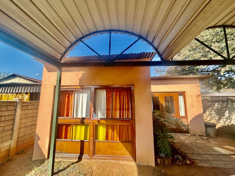2 Bedroom Property for Sale in Vanderbijlpark CW Gauteng
