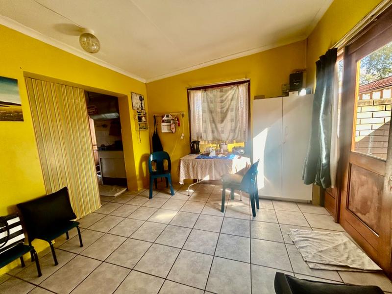 2 Bedroom Property for Sale in Vanderbijlpark CW Gauteng
