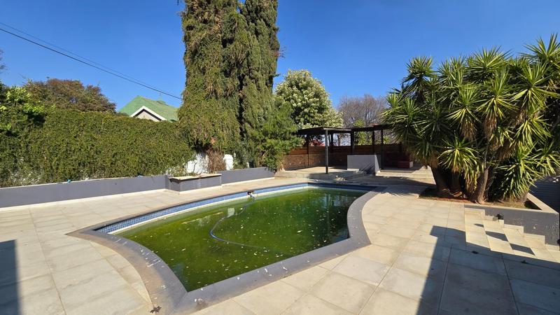 To Let 3 Bedroom Property for Rent in Mondeor Gauteng