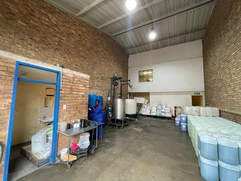 To Let commercial Property for Rent in Hennopspark Gauteng