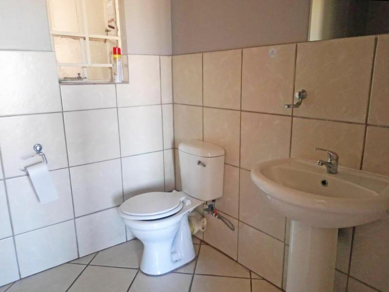 2 Bedroom Property for Sale in Brakpan Gauteng