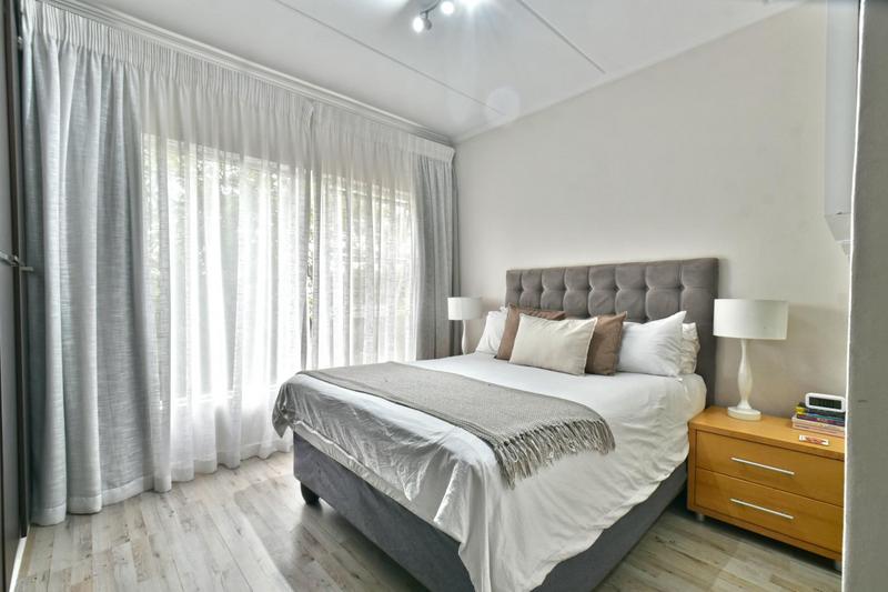 2 Bedroom Property for Sale in Glenvista Gauteng