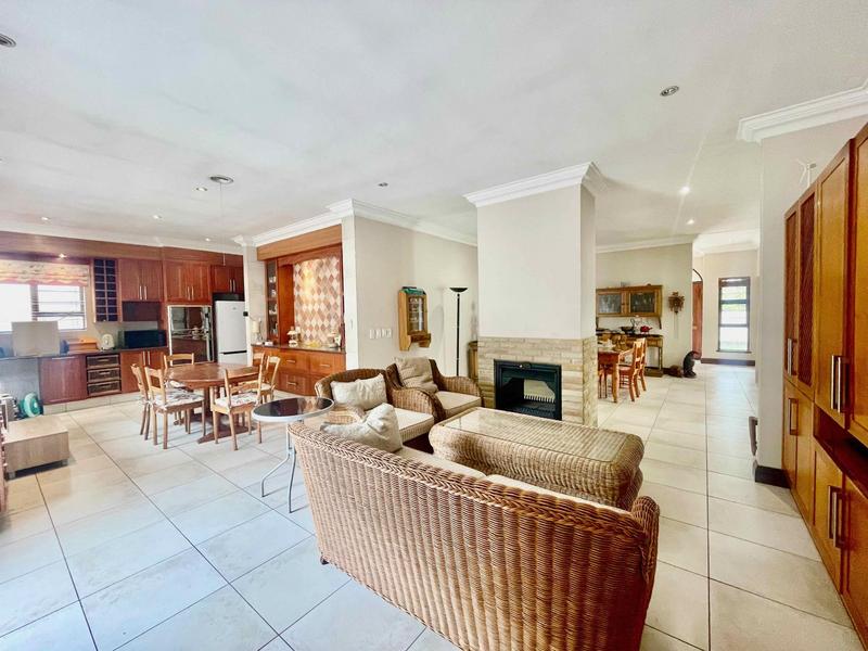 To Let 3 Bedroom Property for Rent in Bryanston Gauteng