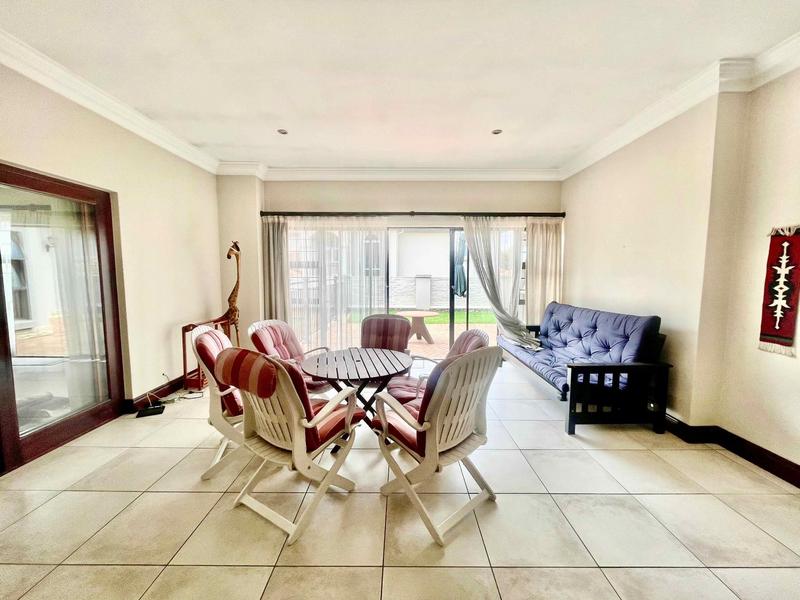 To Let 3 Bedroom Property for Rent in Bryanston Gauteng