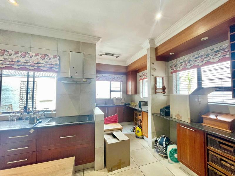 To Let 3 Bedroom Property for Rent in Bryanston Gauteng