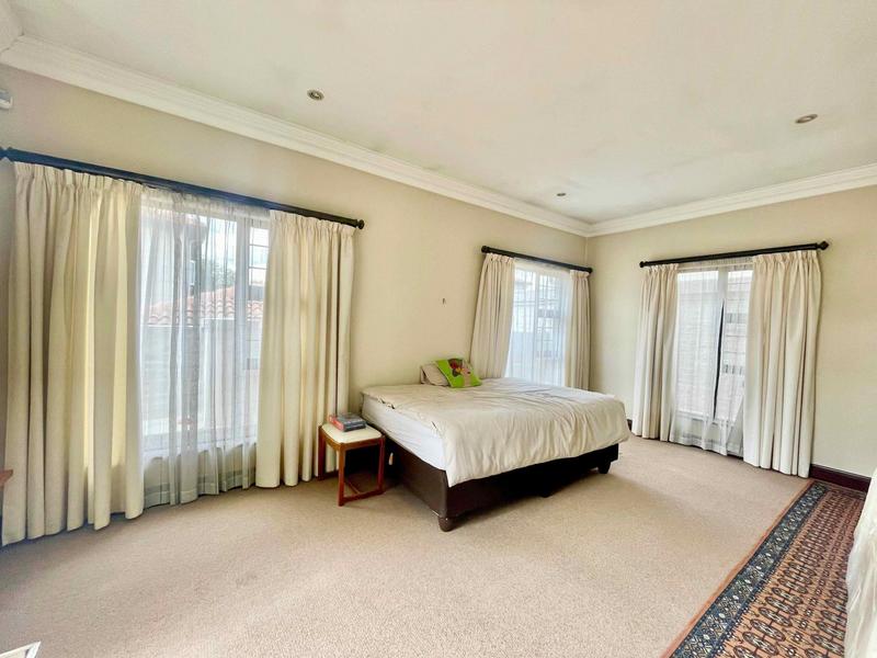 To Let 3 Bedroom Property for Rent in Bryanston Gauteng