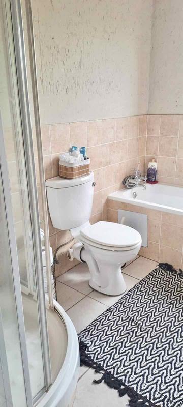 To Let 2 Bedroom Property for Rent in Paulshof Gauteng