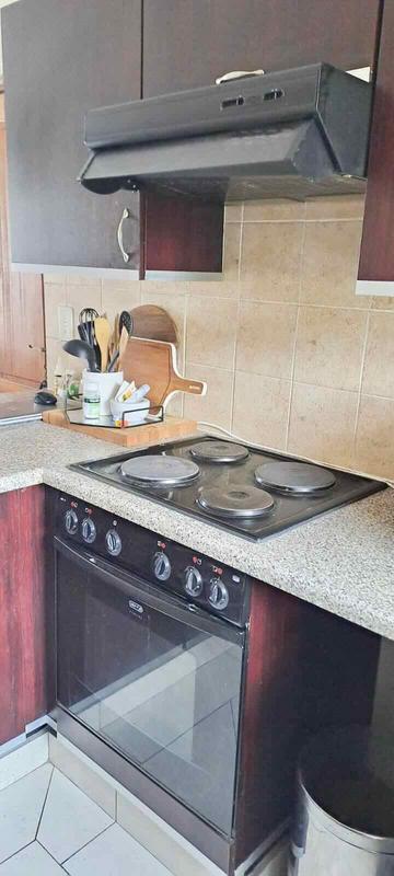 To Let 2 Bedroom Property for Rent in Paulshof Gauteng