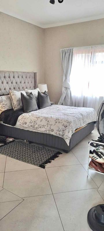 To Let 2 Bedroom Property for Rent in Paulshof Gauteng