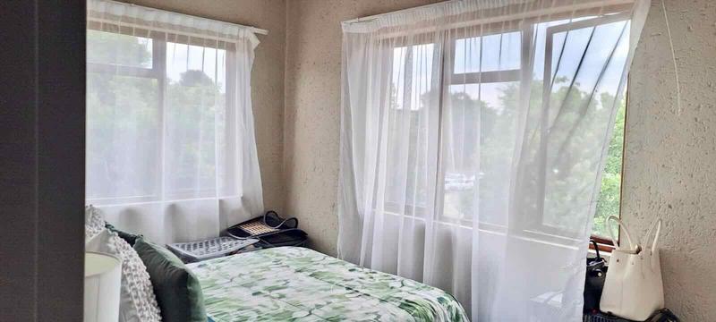 To Let 2 Bedroom Property for Rent in Paulshof Gauteng